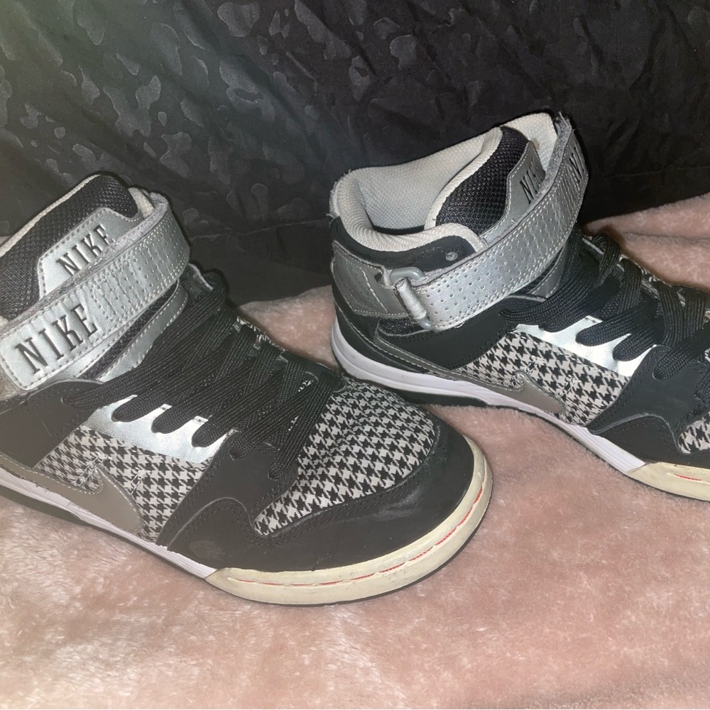 Vintage high top Nike